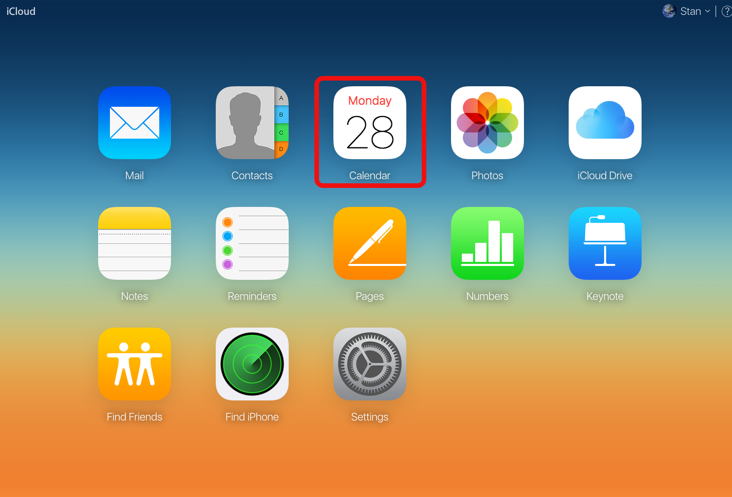 iCloud.com’s home screen with Calendar app higlighted